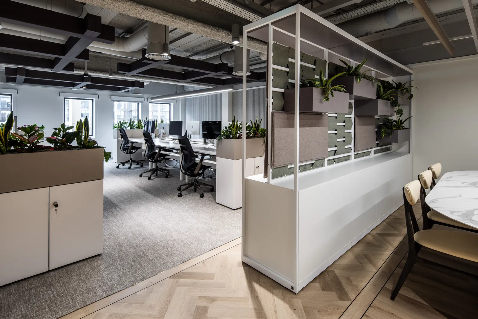 Bespoke workplace fit-out for a confidential client in Jersey by Neo Office